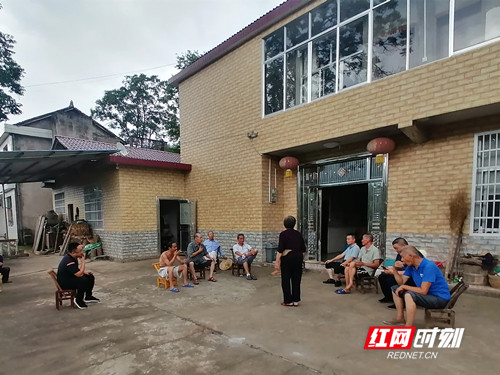 “民情懇談”聽(tīng)民聲、紓民意、解民憂